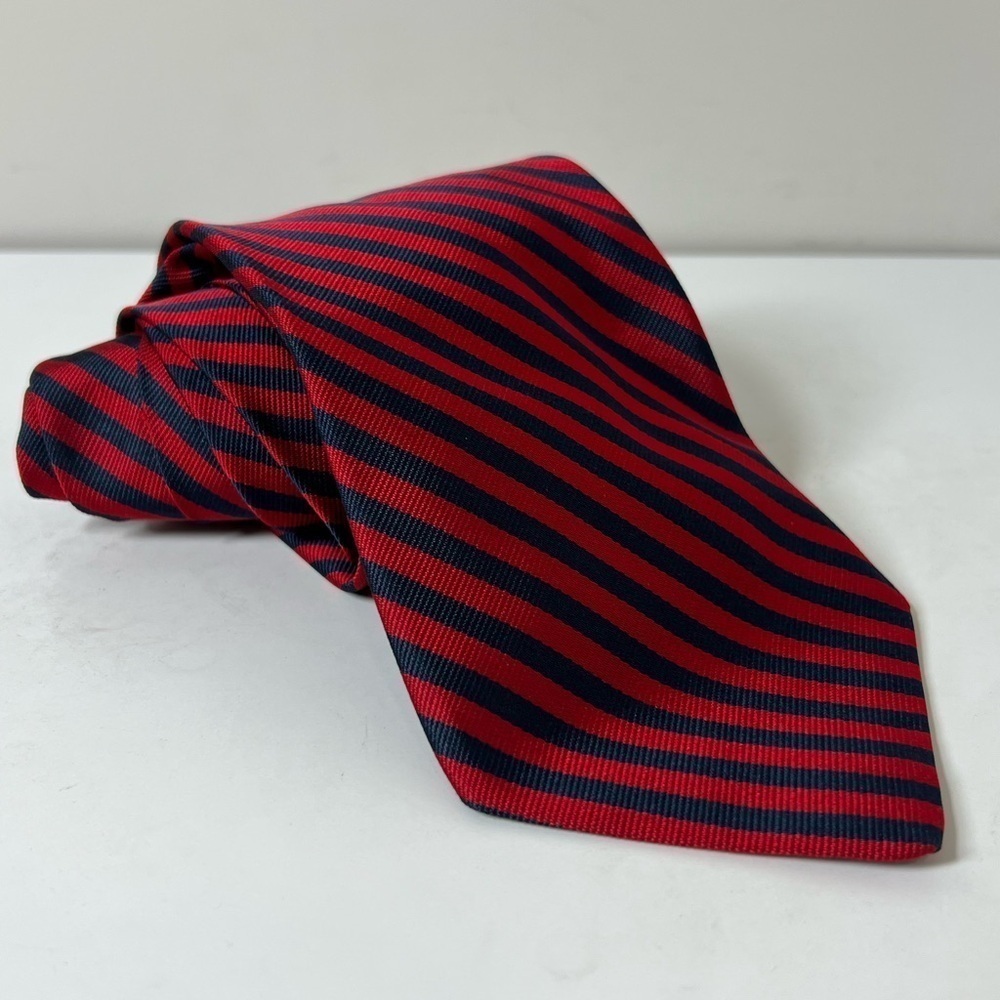 Brooks Brothers Woven in England Made in USA Classic Red and Navy Power Tie